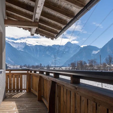 Apartment In Ramsau In Tyrol With A Balcony Ramsau im Zillertal Exteriör bild